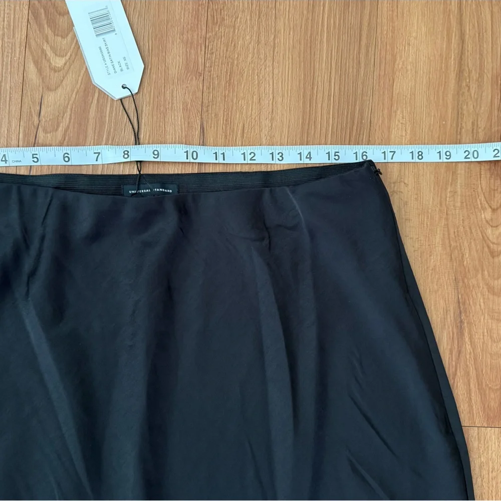 Universal Standard Black Midi Skirt-New with tags* - Picture 4 of 5